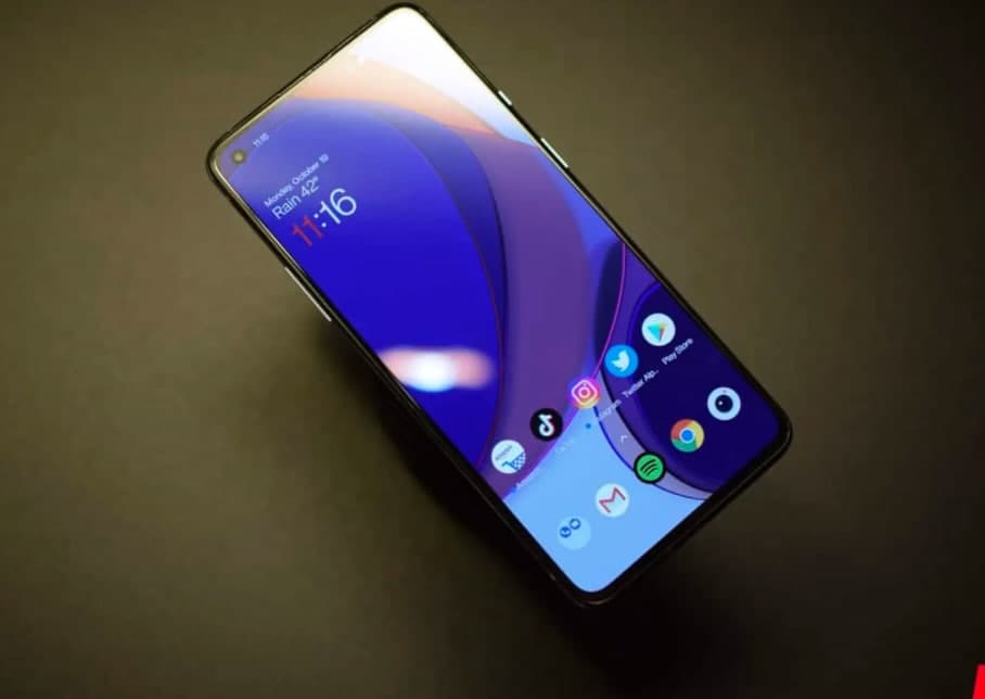 新的OnePlus 8T更新可优化功耗等