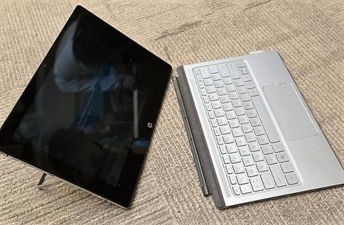 惠普的新Spectre x2与Surface Pro相比具有疯狂的价值