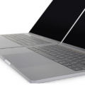 前沿数码资讯：带有TouchBar拆解功能的新MacBookPro：相同旧相同旧