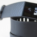 前沿数码资讯：随着Fitbit捍卫健身追踪器的准确性脉搏也随之加快