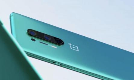 OnePlus的新型30W无线充电器起价为70美元