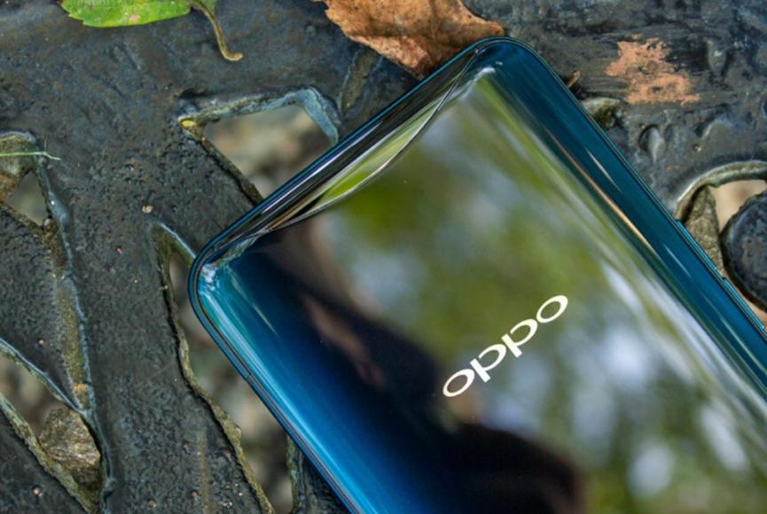 OPPO  Find  X2仅需35分钟即可充满电