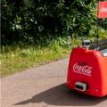 CCEP风险投资公司在英国奥尔顿塔主题公园用自动驾驶机器人分发饮料